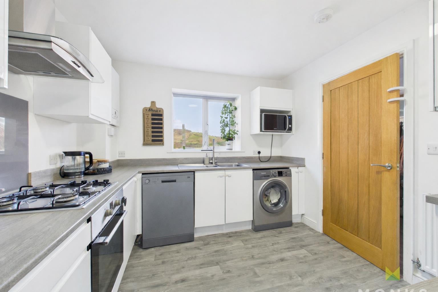 1 Cysgod Y Gyrn, Oswestry, SY10 7LQ For Sale